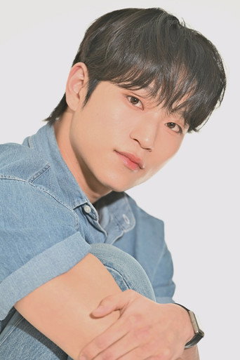 김이건