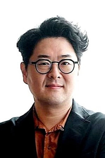 イ・サングン